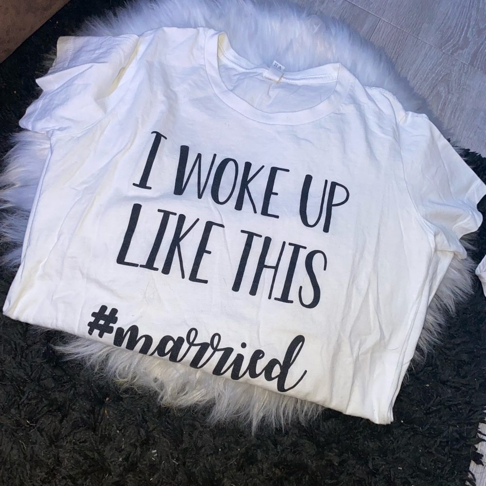 Graphic tee - Picture 3 of 3